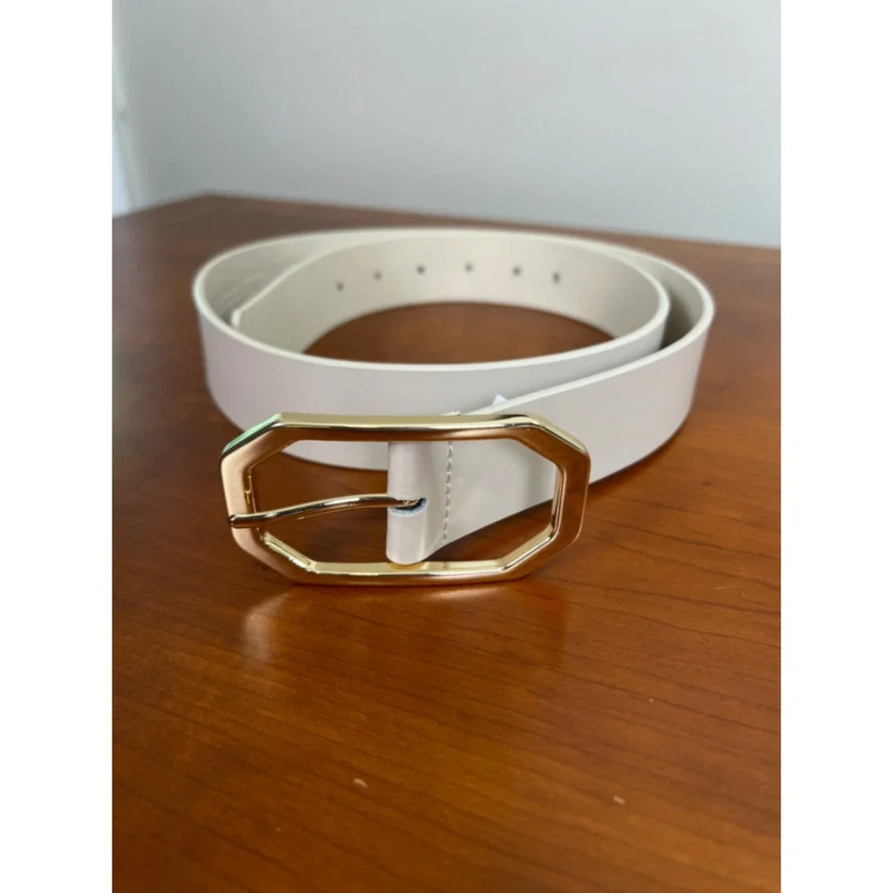 Nordstrom Rack Women Cream Leather Jean Fit Belt Gold Octagon Buckle Medium 876